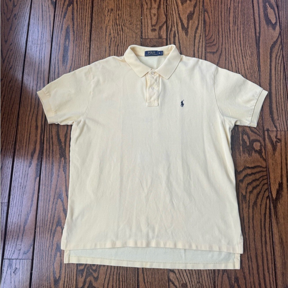 Ralph Lauren Yellow Polo Shirt Men’s Size XL.